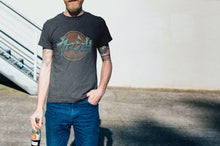 Load image into Gallery viewer, Add Oil (加油) - Chinese character graffiti t-shirt